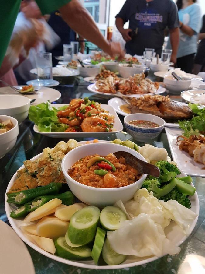 กู๊ดวิวสัตหีบ酒店 外观 照片